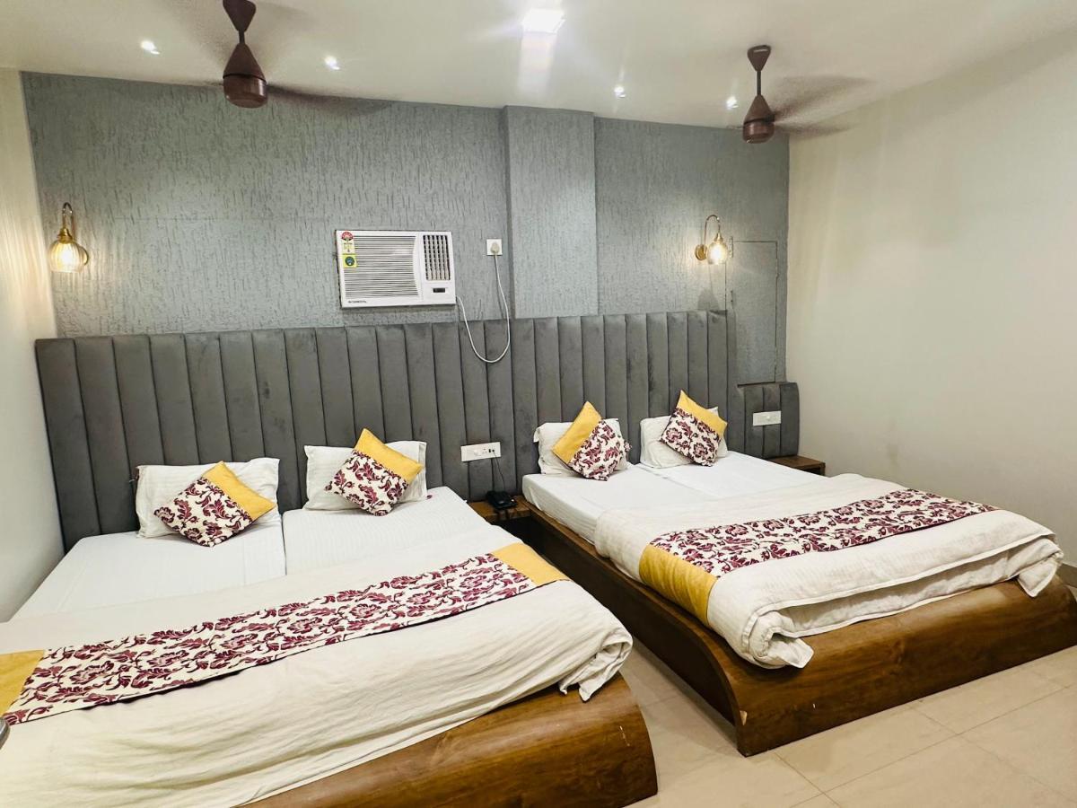 Hotel Deva Inn Варанаси Экстерьер фото